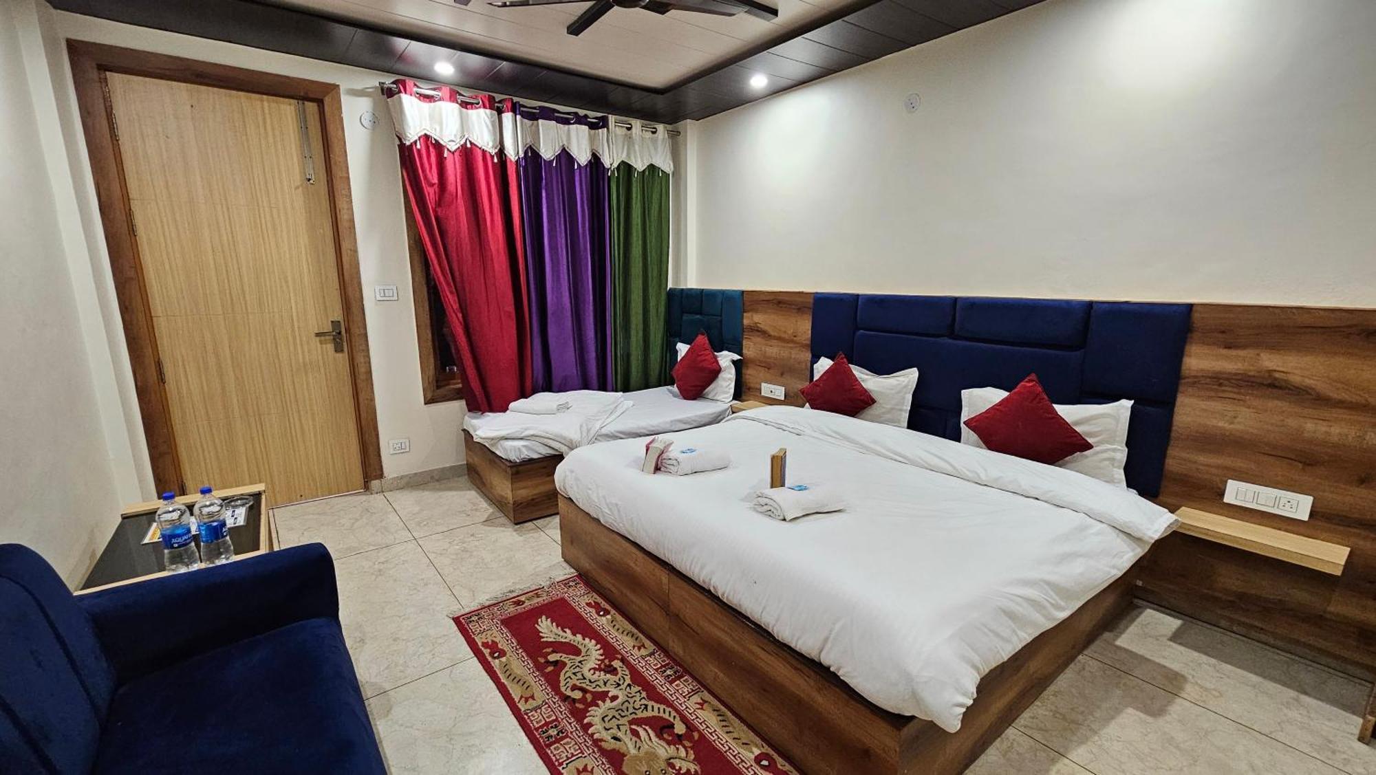Green View Hotel And Restaurant McLeod Ganj Extérieur photo