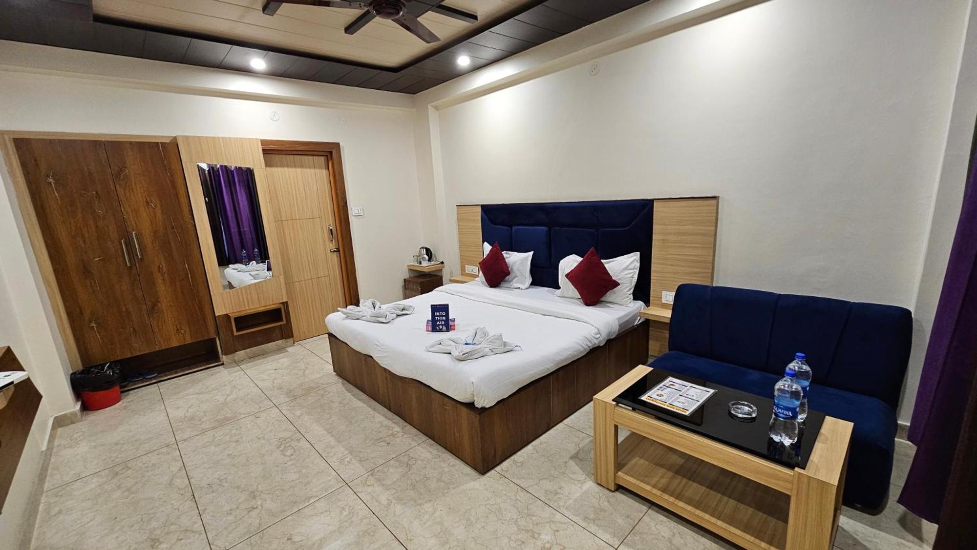 Green View Hotel And Restaurant McLeod Ganj Extérieur photo