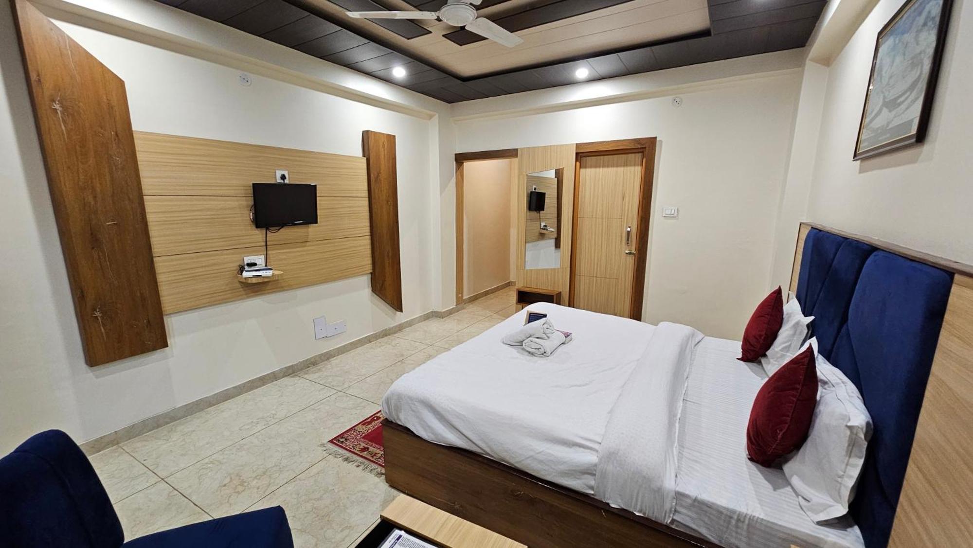 Green View Hotel And Restaurant McLeod Ganj Extérieur photo