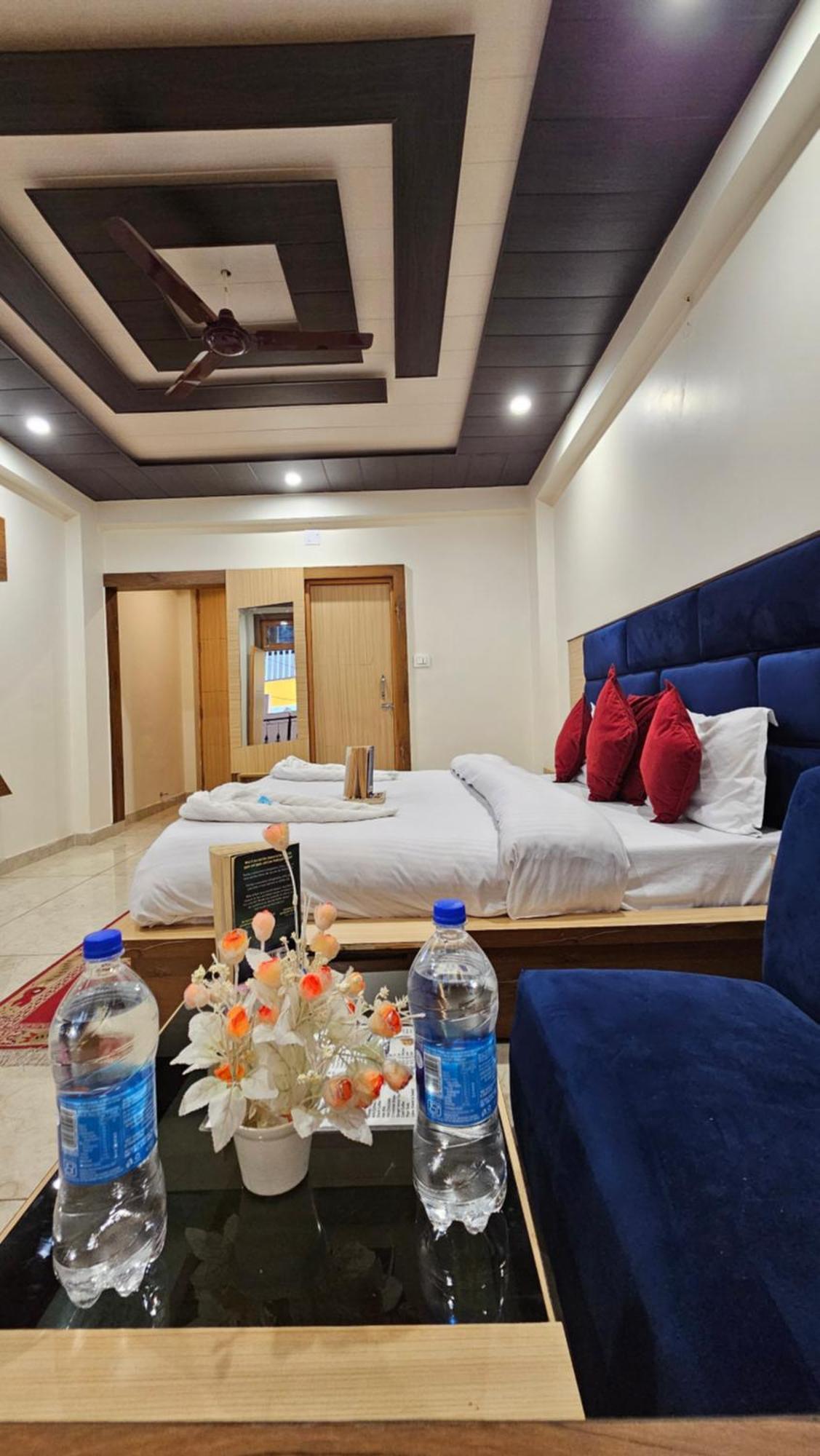Green View Hotel And Restaurant McLeod Ganj Extérieur photo