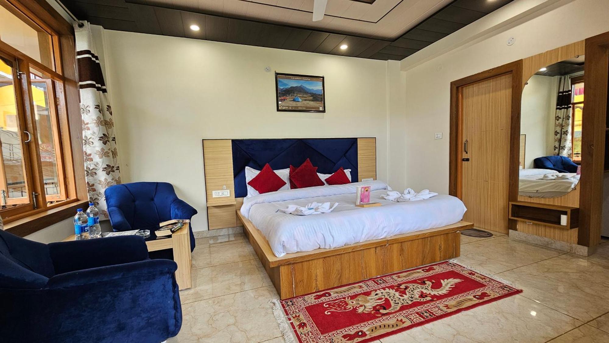Green View Hotel And Restaurant McLeod Ganj Extérieur photo