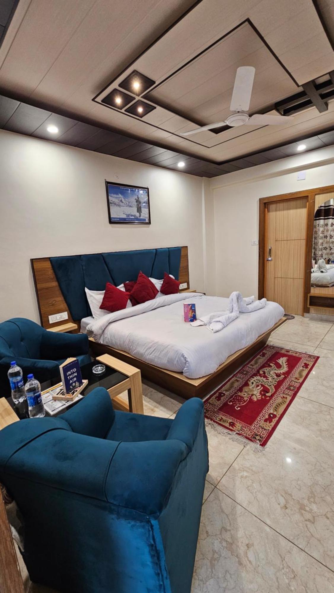 Green View Hotel And Restaurant McLeod Ganj Extérieur photo