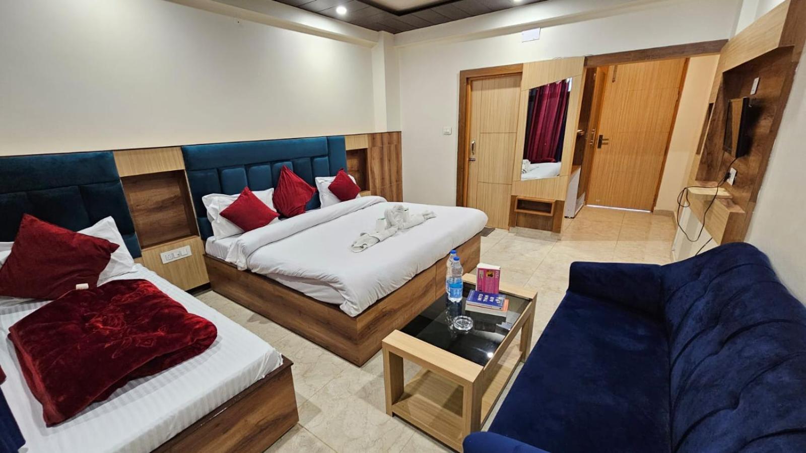 Green View Hotel And Restaurant McLeod Ganj Extérieur photo